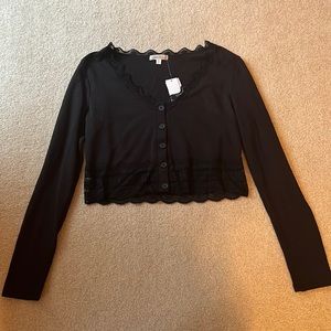 Black Long Sleeve Crop Top